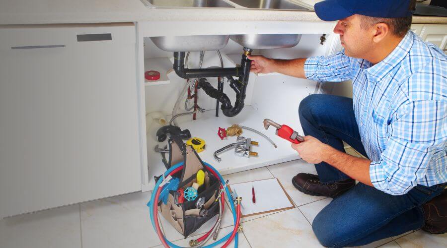 Local water heater installation in Oakville, IA